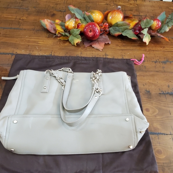 Kate Spade Purse with Dust Bag - Picture 3 of 16